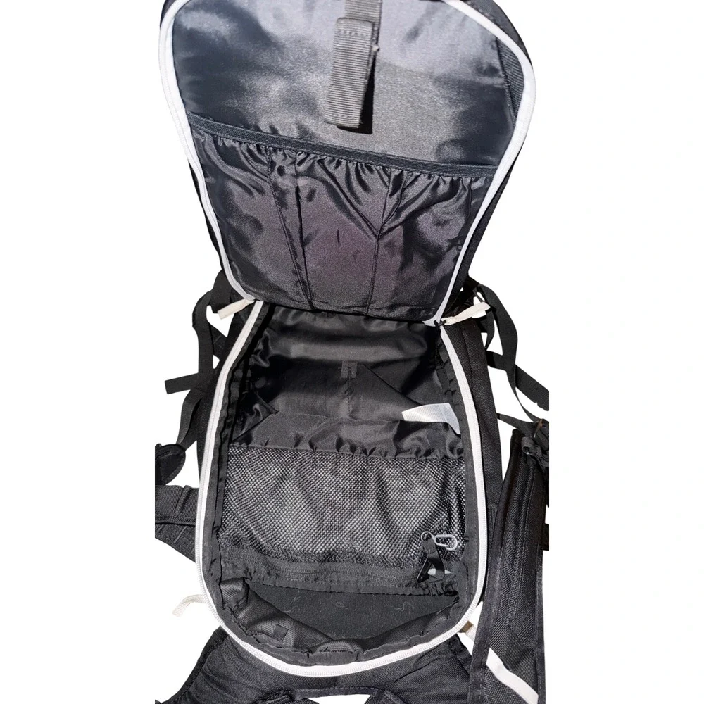 The North Face Slackpack 20 Backpack Unisex Black White Excellent Technical